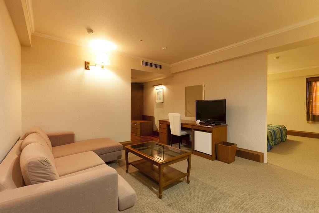 Station Hotel Au Tsu Kamer foto